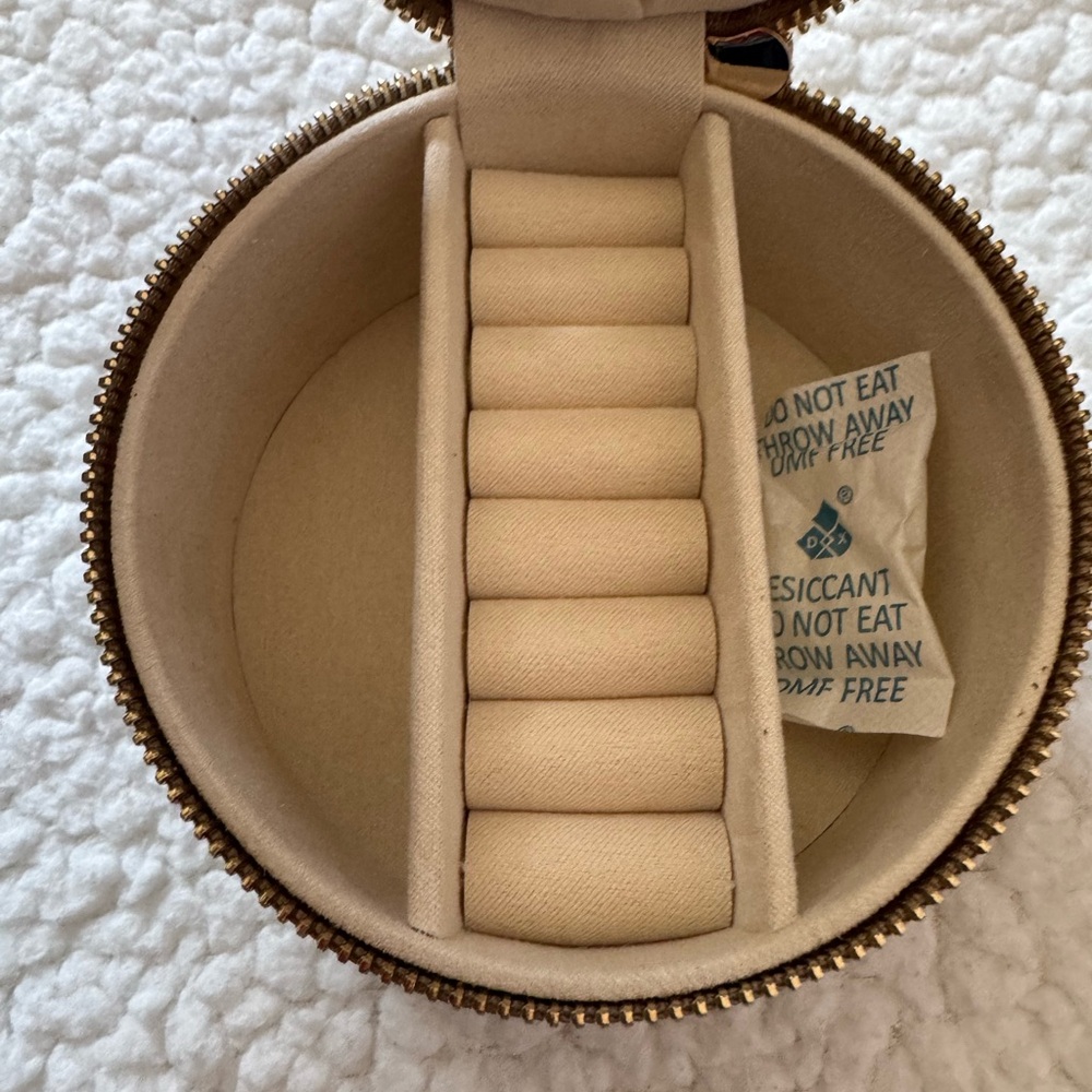 New David Yurman Brown Jewelry Box - Picture 5 of 10